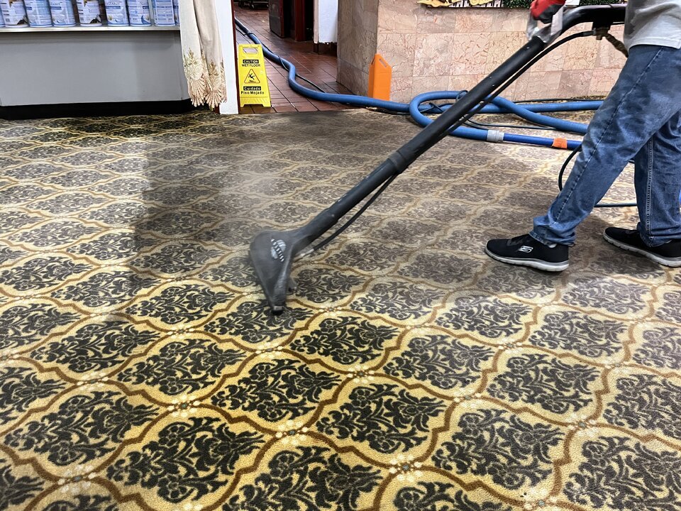 2013 Chevy Express 2500 w/ Hydramaster Titan 875